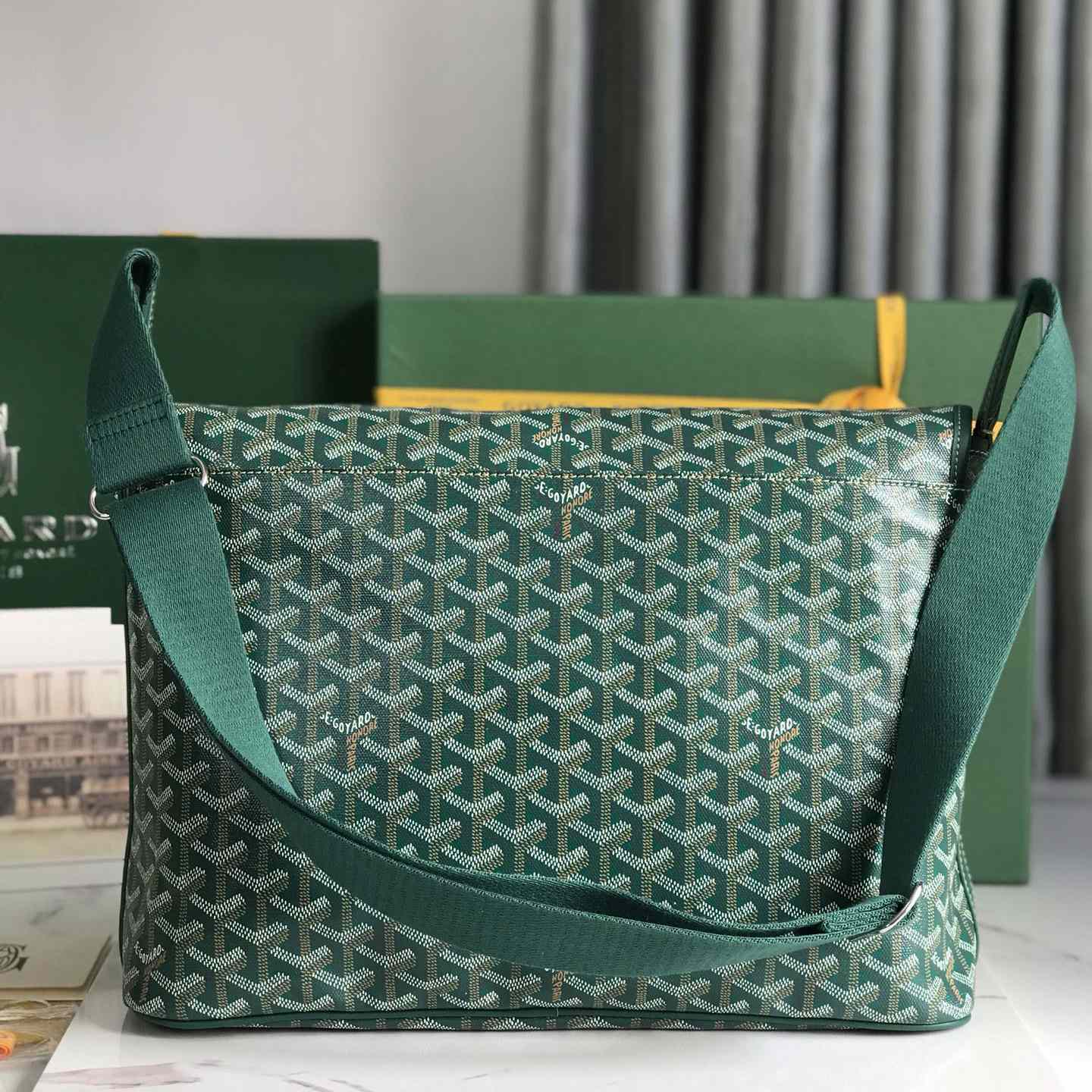 Goyard Capetien MM Messenger Bag   - DesignerGu