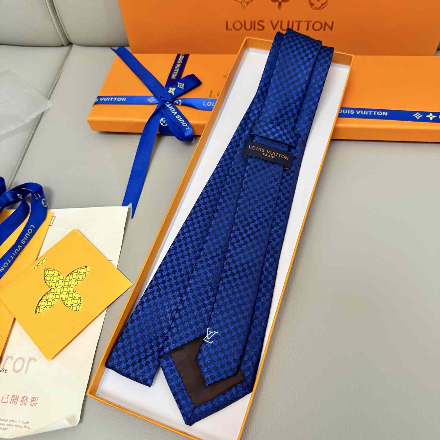 Louis Vuitton Damier Classique Tie - DesignerGu