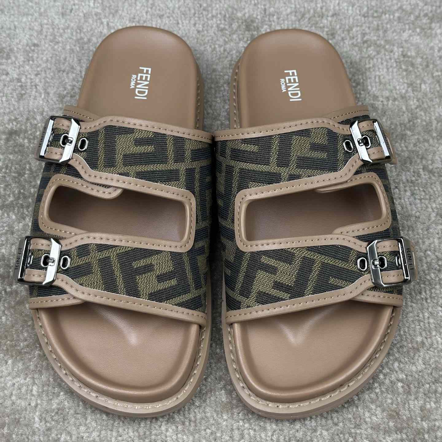 Fendi Feel Sandals  - DesignerGu