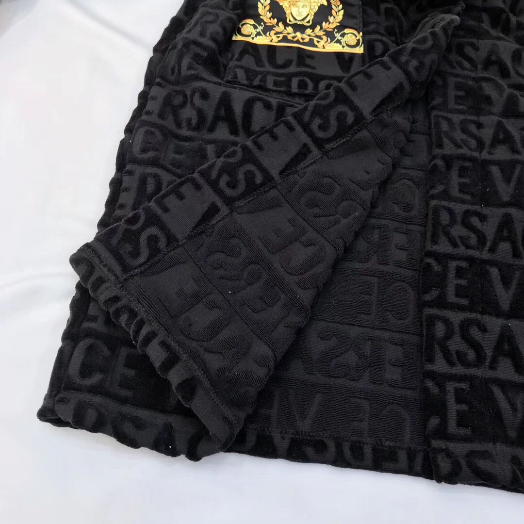 Versace Embroidered Bathrobe Black Gold - DesignerGu