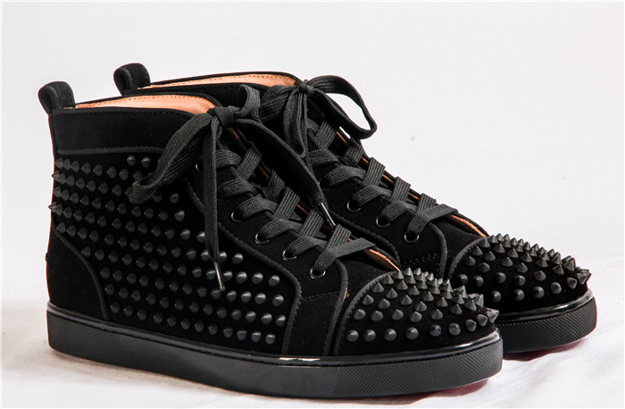 Limited Version Christian Louboutin Louis Spikes Black Orlato Suede Sneakers - DesignerGu