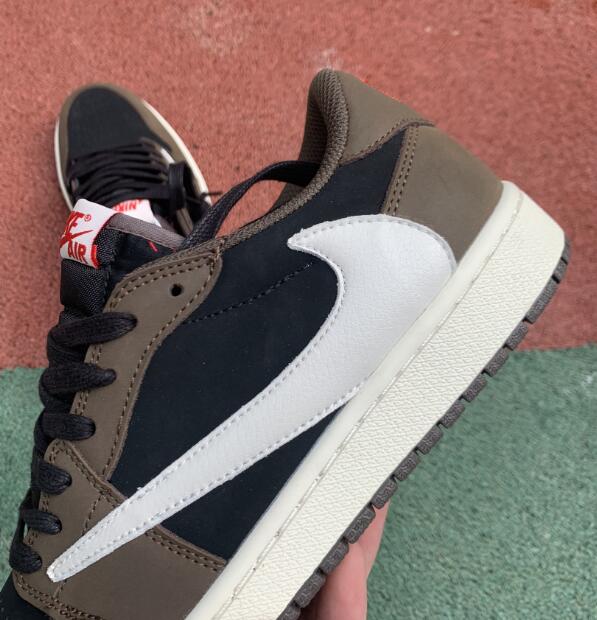 Jordan Travis Scott X Nike Air Jordan 1 Low - DesignerGu