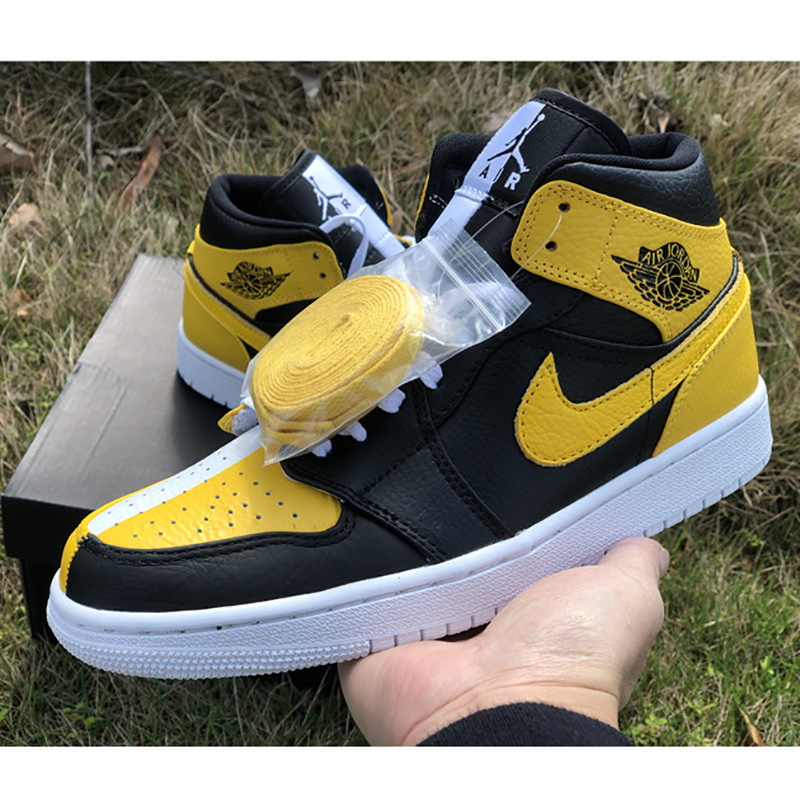 Jordan AJ1 Retro High Black/Yellow/White - DesignerGu