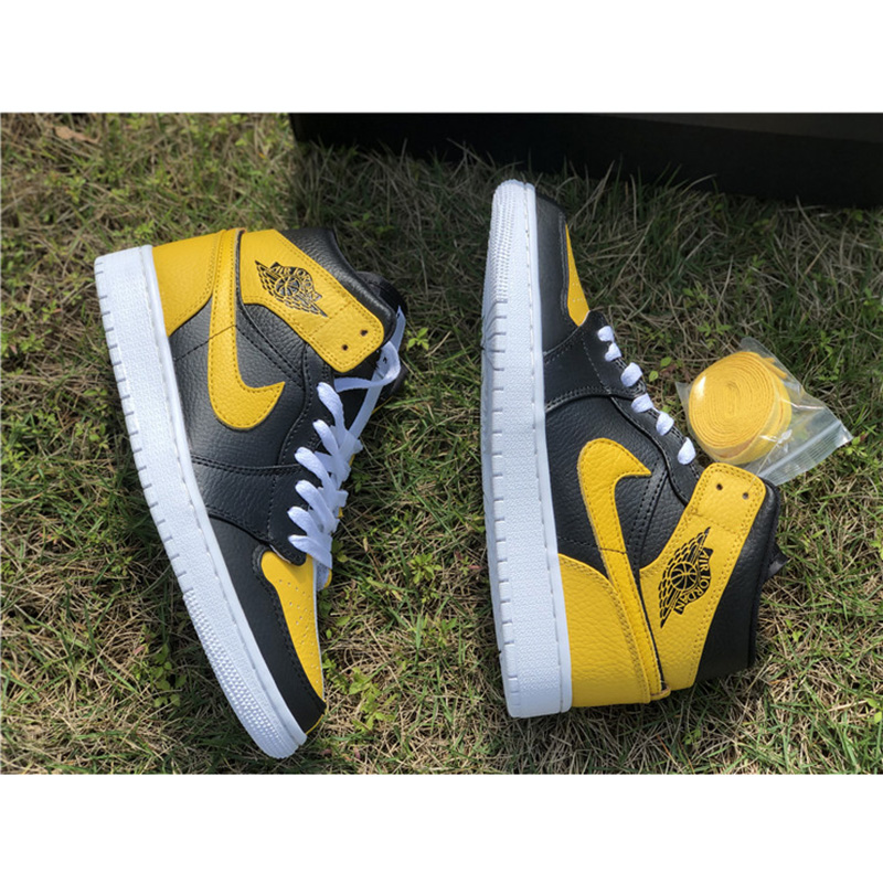 Jordan AJ1 Retro High Black/Yellow/White - DesignerGu