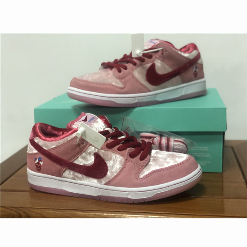 Strange Love X Nike SB Dunk Low  - DesignerGu