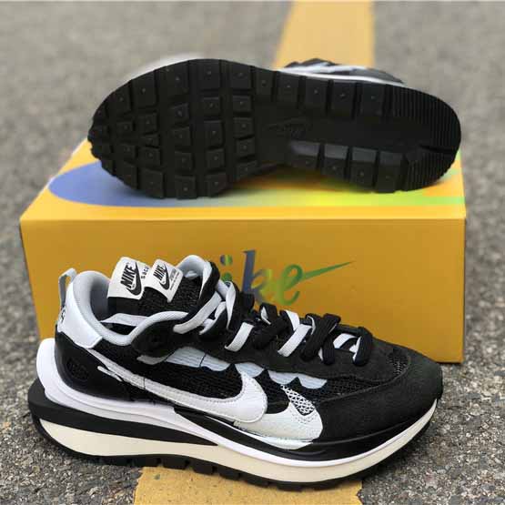 Nike X Sacai Ldv Waffle Daybreak Black - DesignerGu