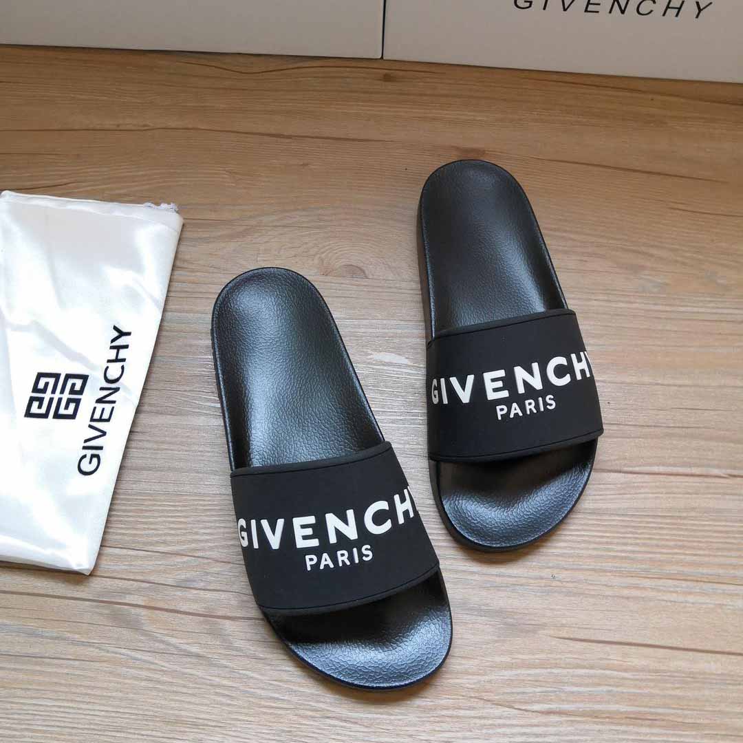 Givenchy Logo-Print Rubber Slides Sandals - DesignerGu