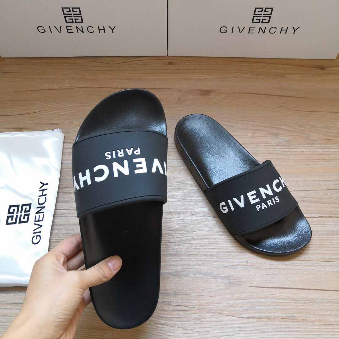 Givenchy Logo-Print Rubber Slides Sandals - DesignerGu