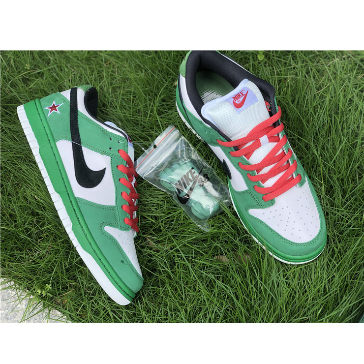 Nike SB Dunk Low Sneakers - DesignerGu