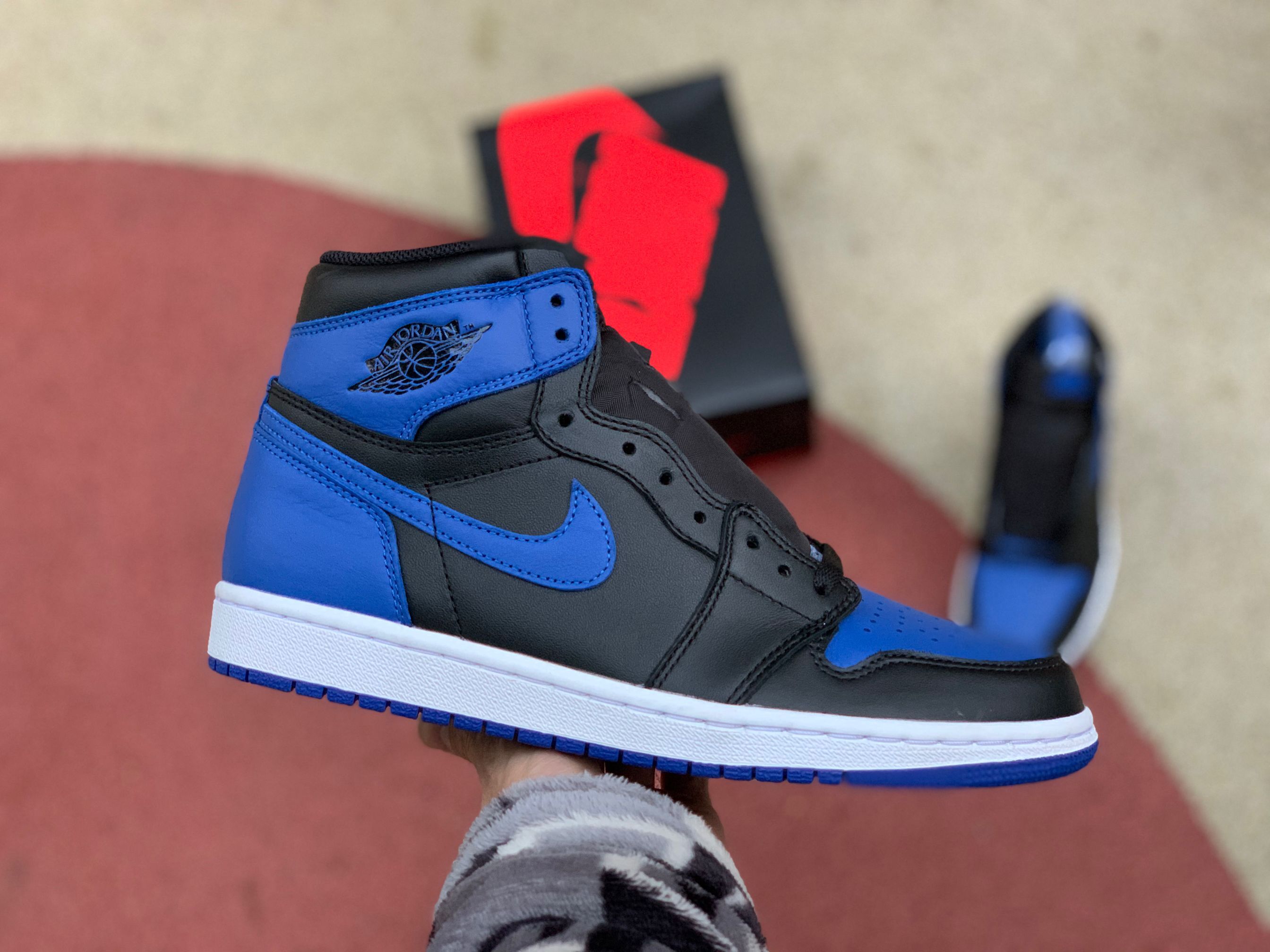 Jordan AJ1 Retro High OG Sneaker - DesignerGu