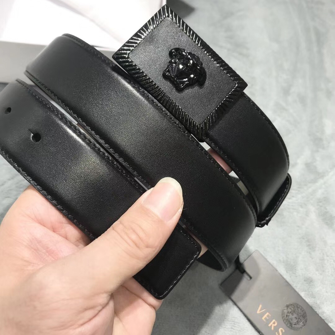 Versace Medusa Head Leather Belt - DesignerGu