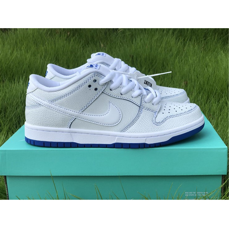 Nike Dunk Low Premium 