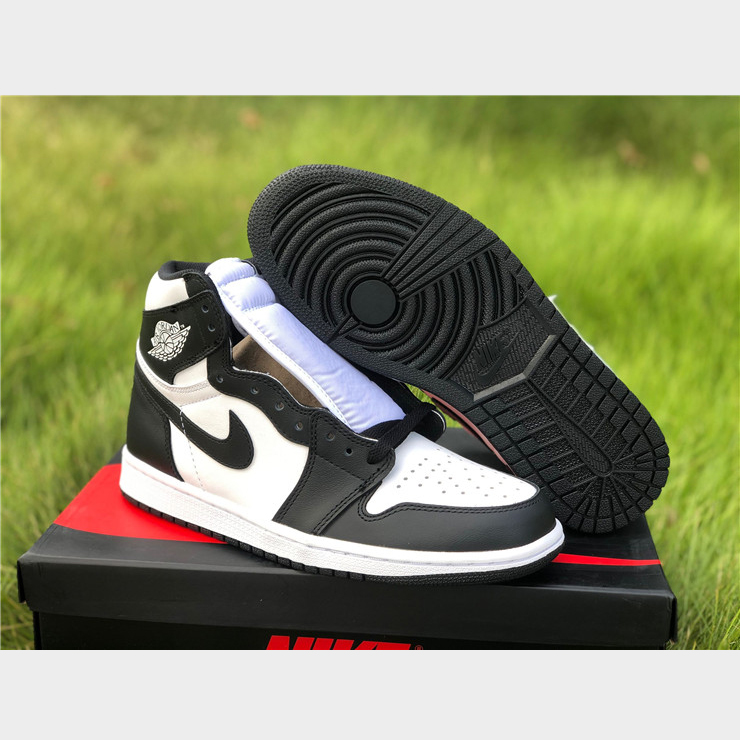 Jordan AJ1 High OG WMNS “Panda” - DesignerGu