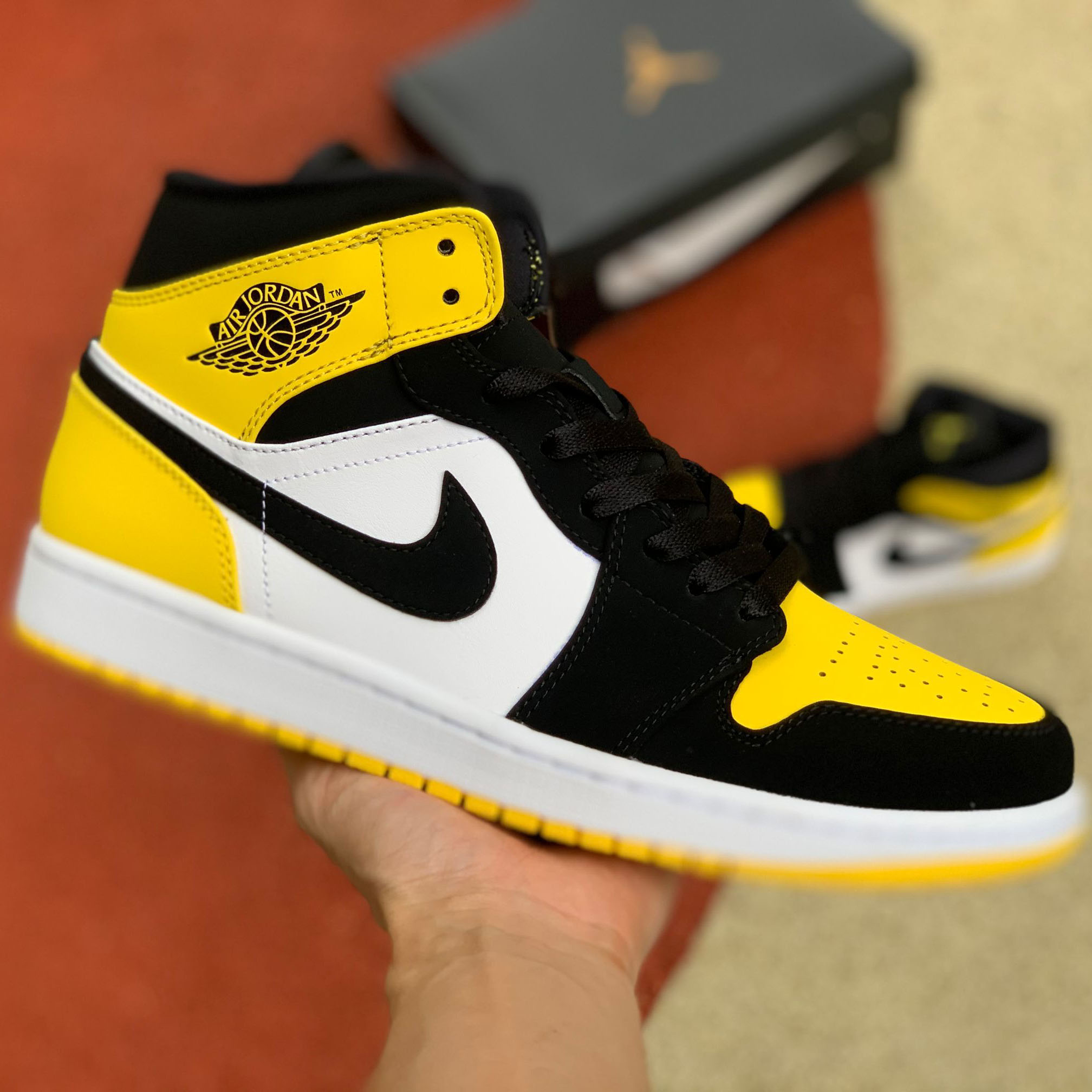 Jordan 1 Mid Yellow Toe Footasylum  - DesignerGu