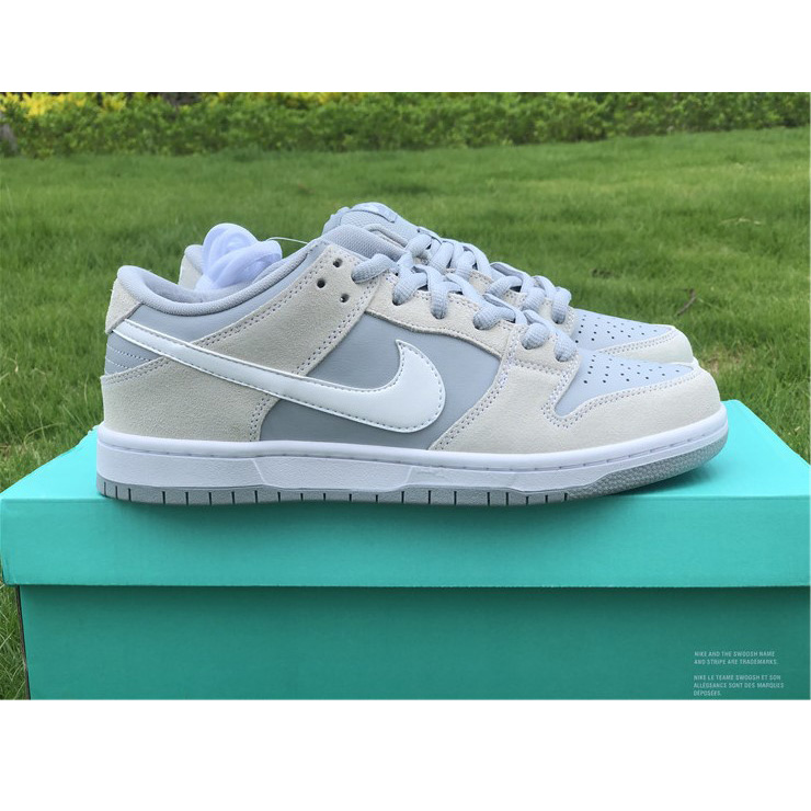 Nike Sb Dunk Low Trd White Summit Wolf Grey AR0778-110 - DesignerGu