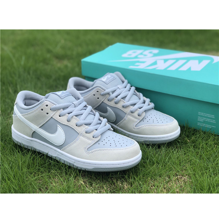 Nike Sb Dunk Low Trd White Summit Wolf Grey AR0778-110 - DesignerGu