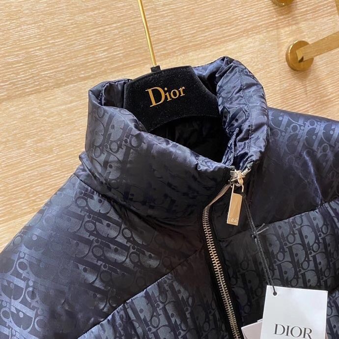 Dior Oblique Print Down Puffer Jacket - DesignerGu