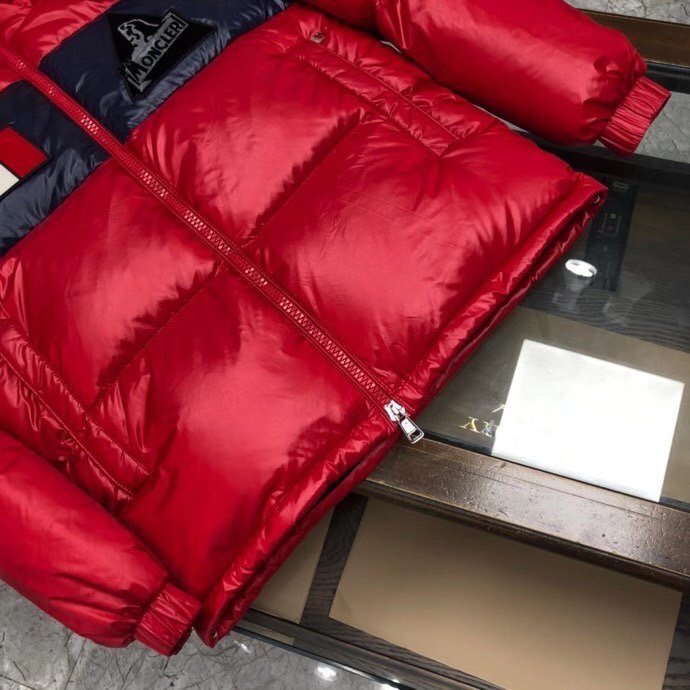 Moncler Logo Patch Padded Jacket - DesignerGu