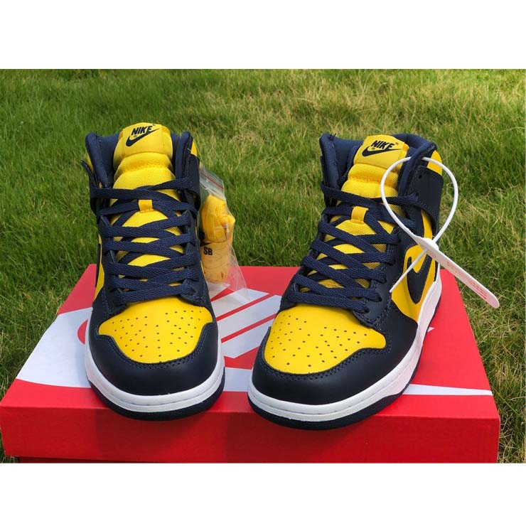 Nike Dunk High 'Michigan' CZ8149-700  - DesignerGu