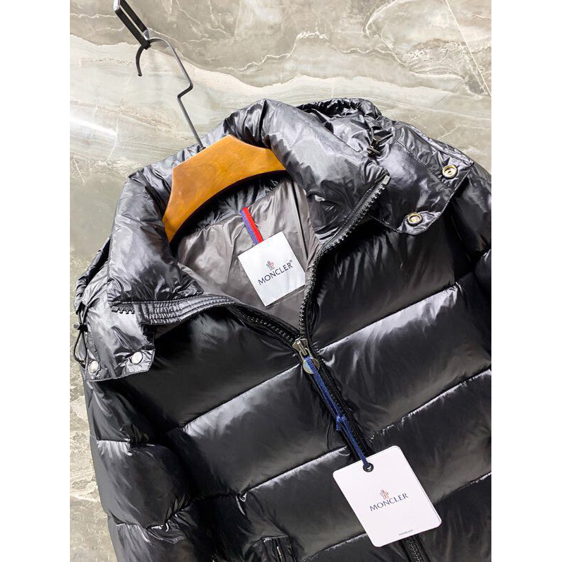 Moncler Black Down Jacket - DesignerGu