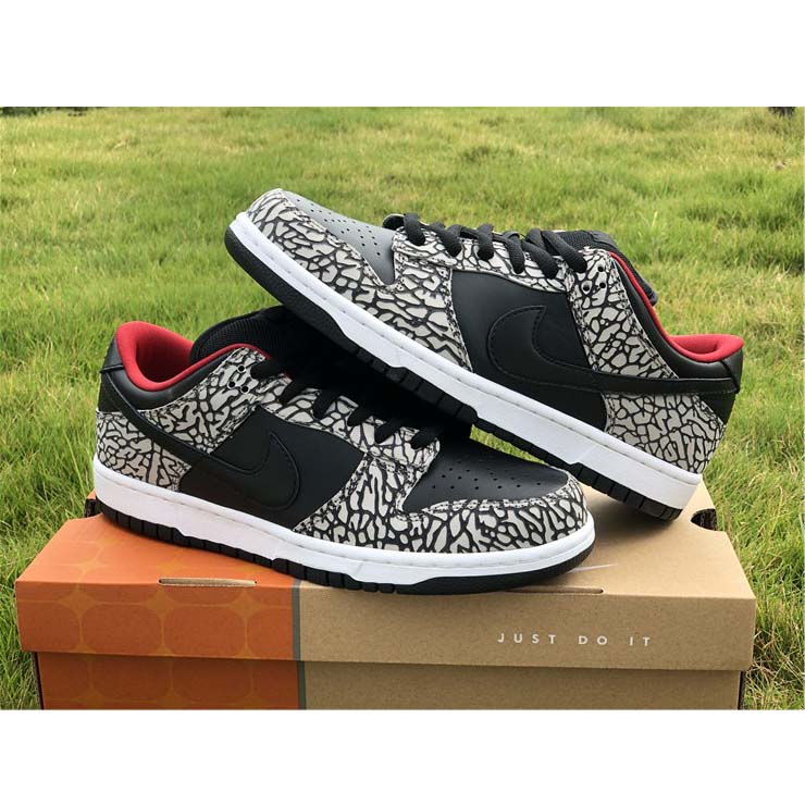 Nike Dunk SB Low Supreme Black Cement - DesignerGu