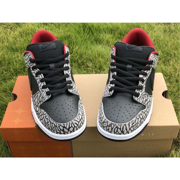 Nike Dunk SB Low Supreme Black Cement - DesignerGu