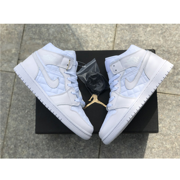 Jordan Air 1 Mid White Quilted DB6078-100 - DesignerGu