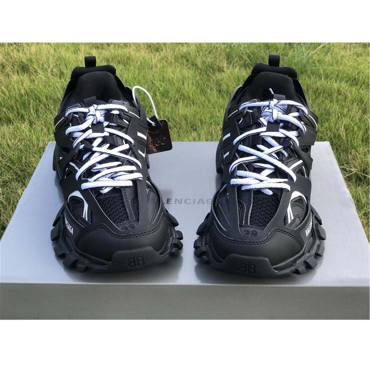 Balenciaga Track Sneakers  - DesignerGu