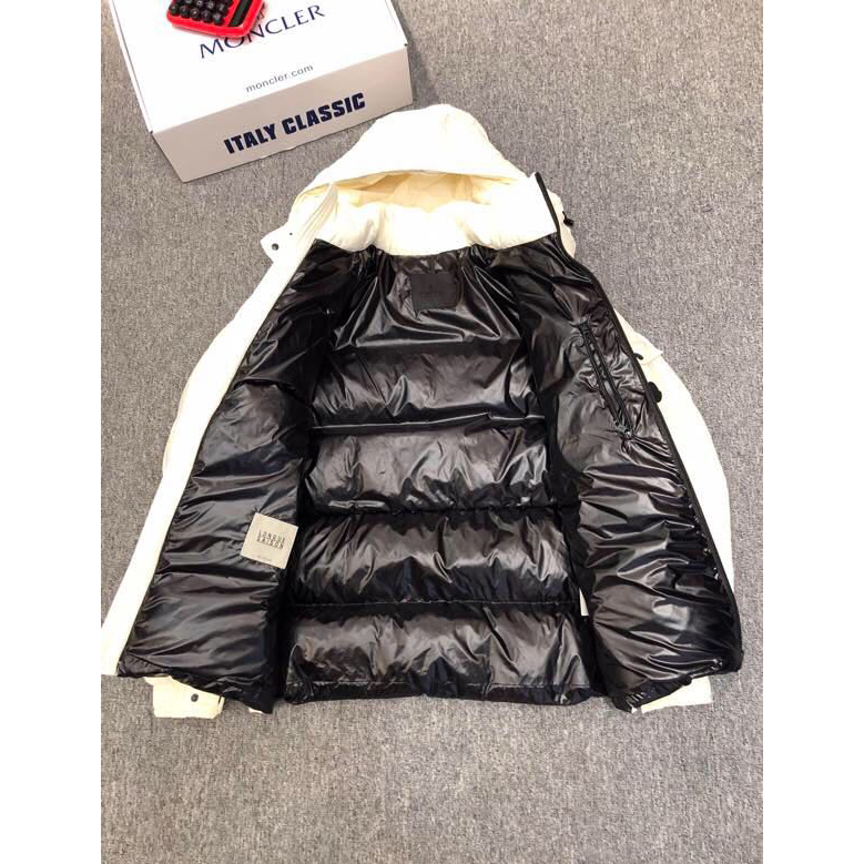 Moncler  Down Jacket - DesignerGu