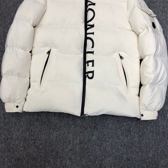 Moncler  Down Jacket - DesignerGu