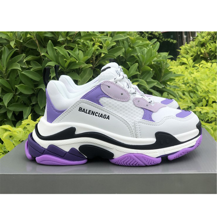 Balenciaga Triple S Sneaker - DesignerGu