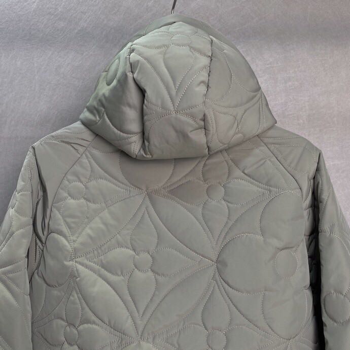 Louis Vuitton Monogram Puffer Jacket - DesignerGu