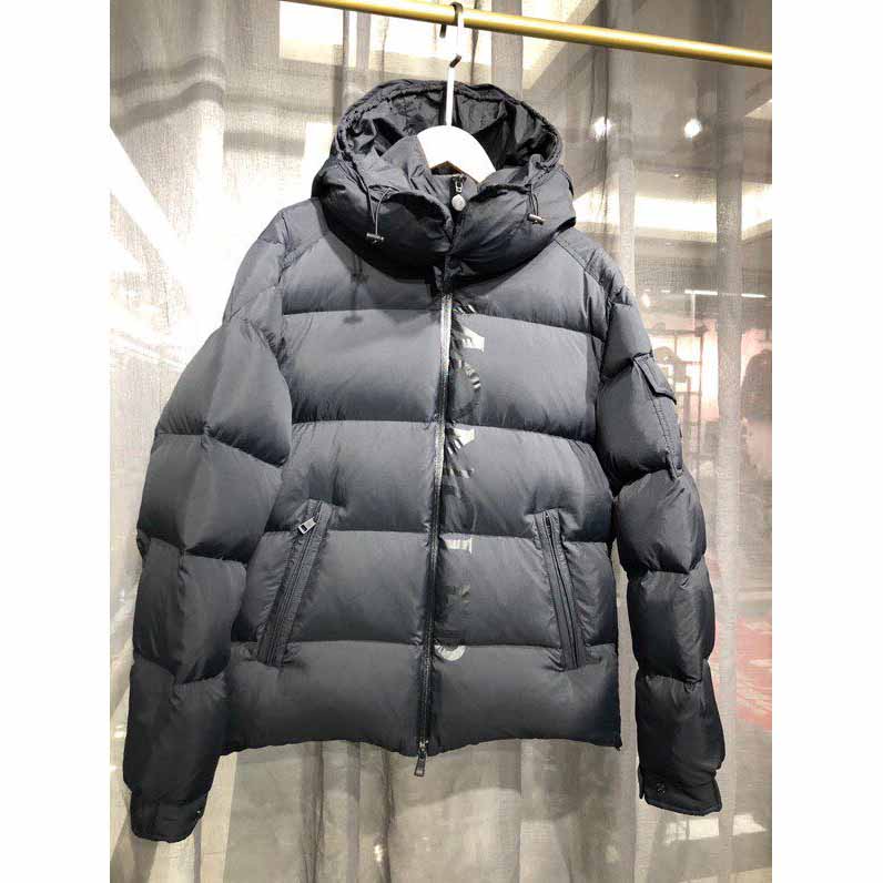 Moncler Maures Logo-print Quilted Down Jacket - DesignerGu