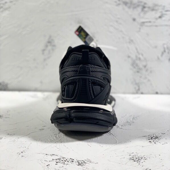 Balenciaga Track.2 Sneakers - DesignerGu