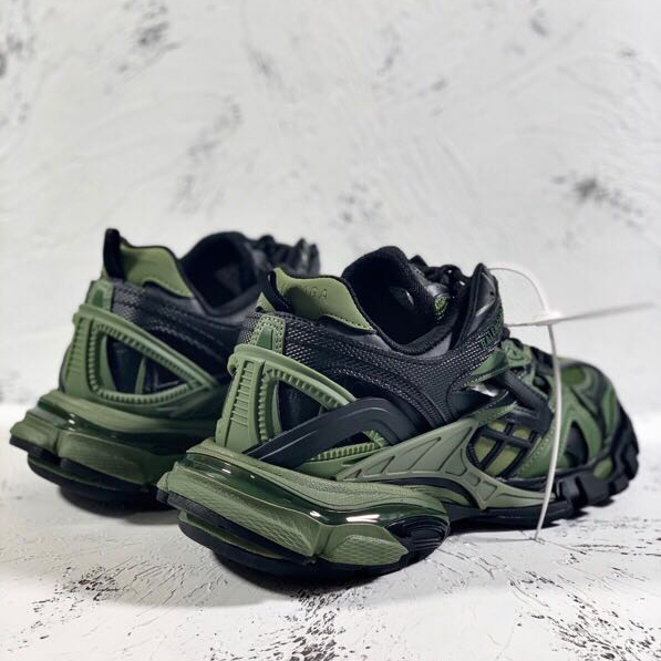 Balenciaga Track.2 Sneakers - DesignerGu