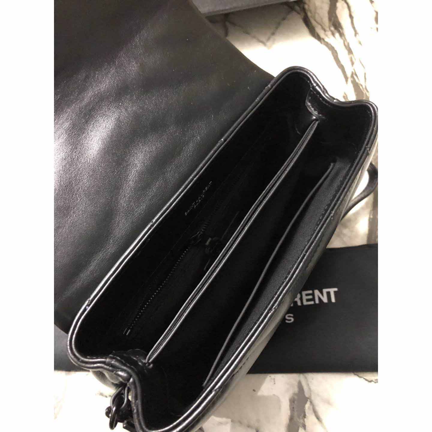 Saint Laurent Black Leather Shoulder Bag  - DesignerGu