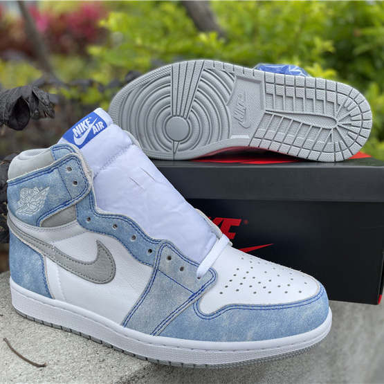 Jordan Air 1 High OG “Hyper Royal” 555088-402 - DesignerGu