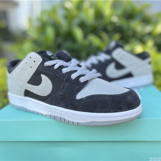 Nike SB Dunk Low PRO Sneakers 854866-001 - DesignerGu