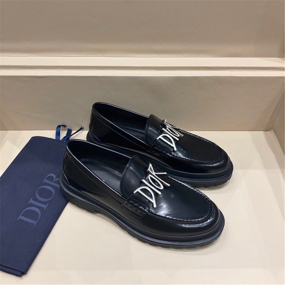 Dior Leather Sneaker - DesignerGu