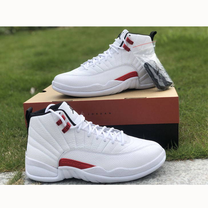 Jordan AJ12 