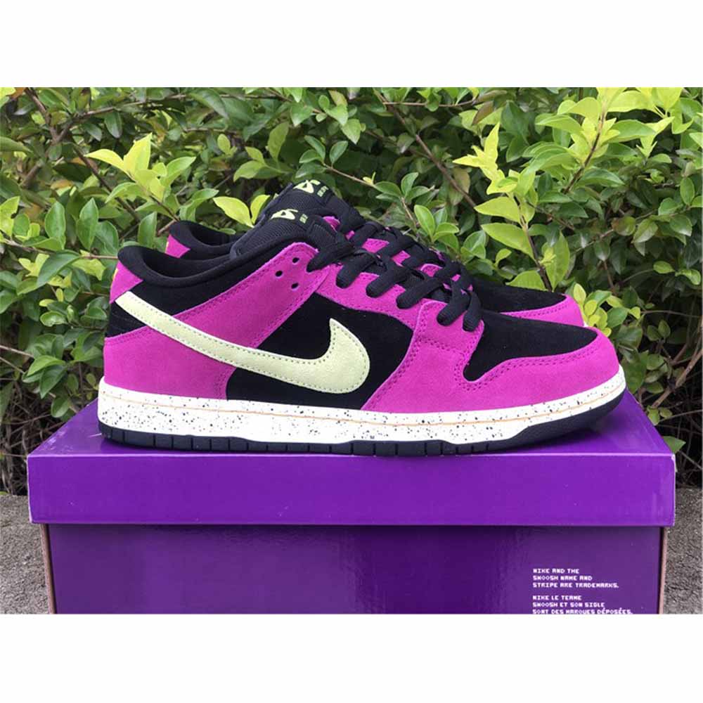 Nike SB Dunk Low "Red Plum" - DesignerGu