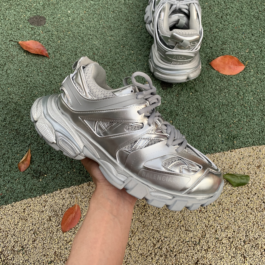 Balenciaga Triple S Trainer - DesignerGu