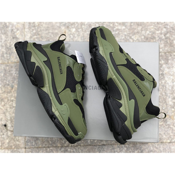 Balenciaga Triple S Trainer - DesignerGu