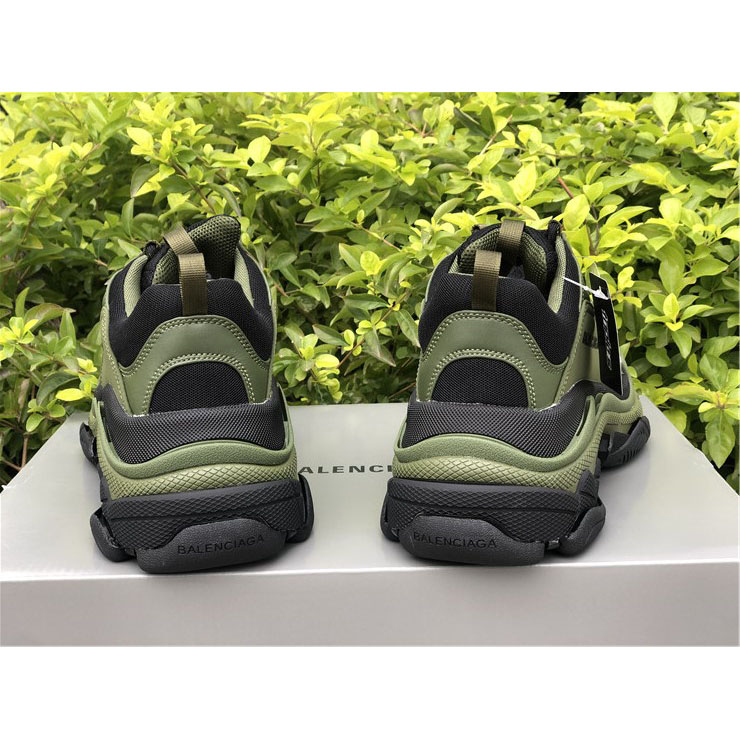 Balenciaga Triple S Trainer - DesignerGu