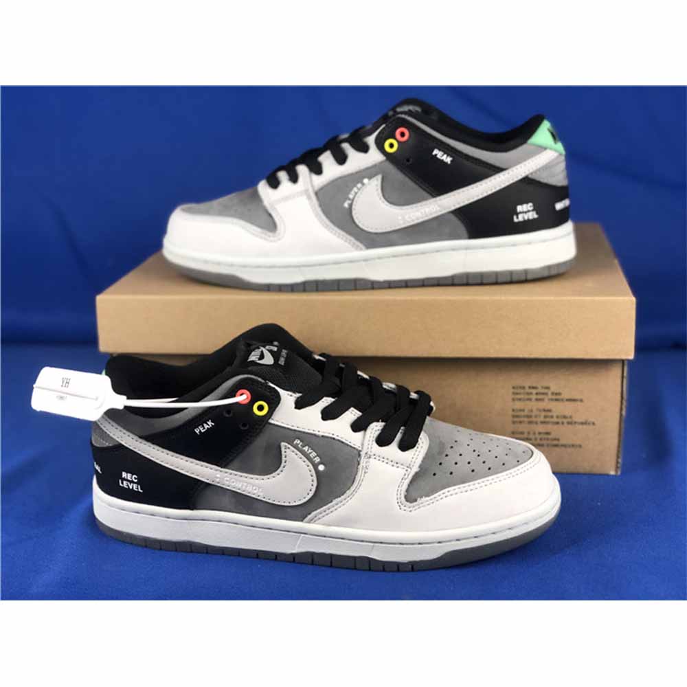 Nike SB Dunk Low "VX1000 Camcorder" - DesignerGu