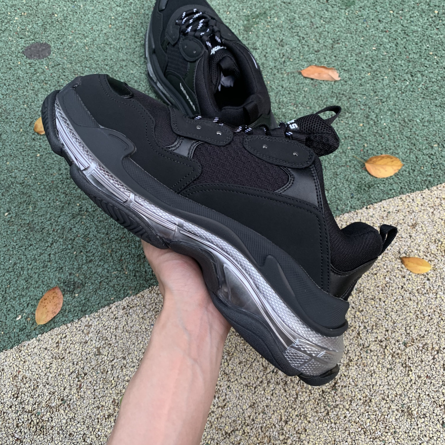 Balenciaga Triple S Trainer - DesignerGu