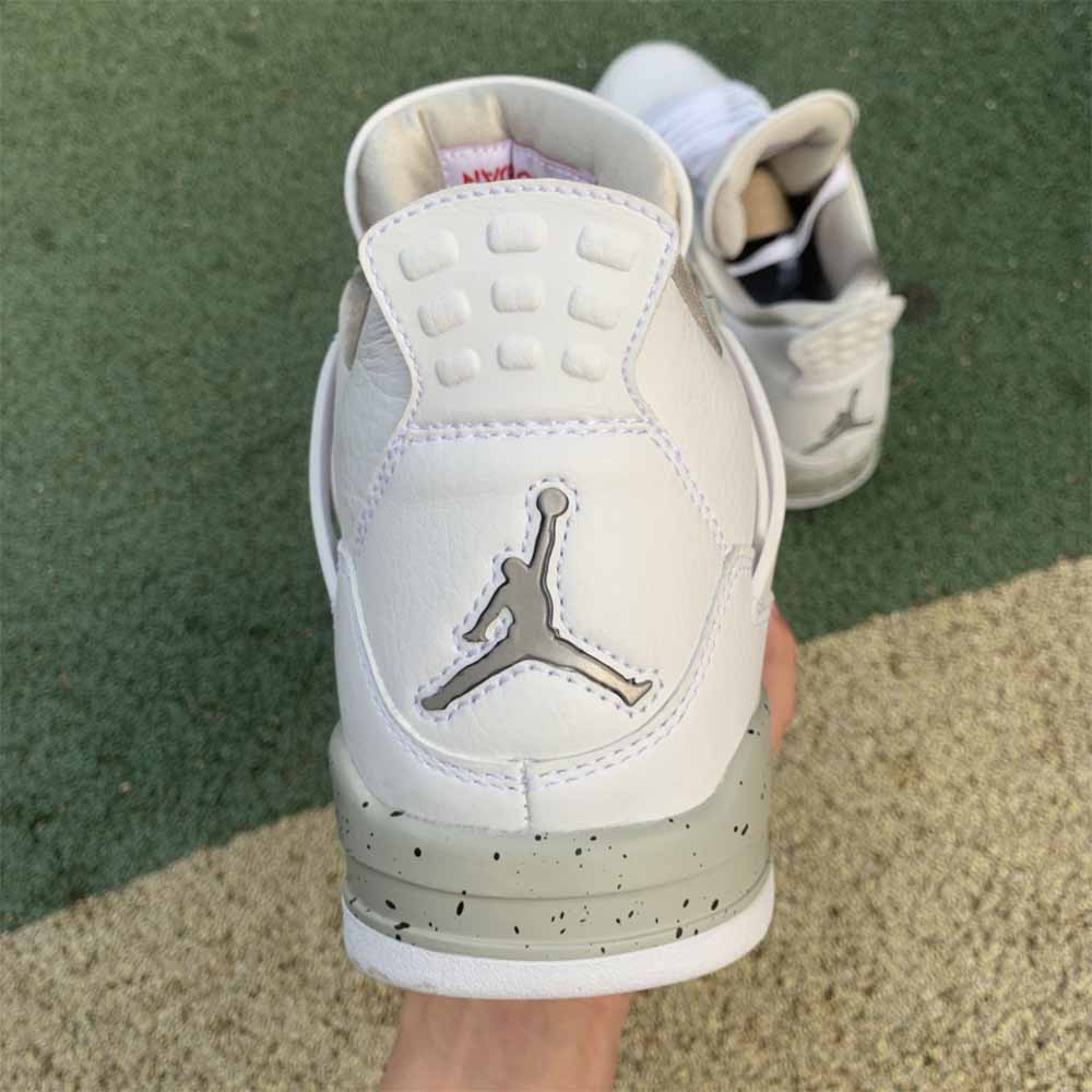 Jordan AJ 4 Retro 'White Oreo' 2021 - DesignerGu