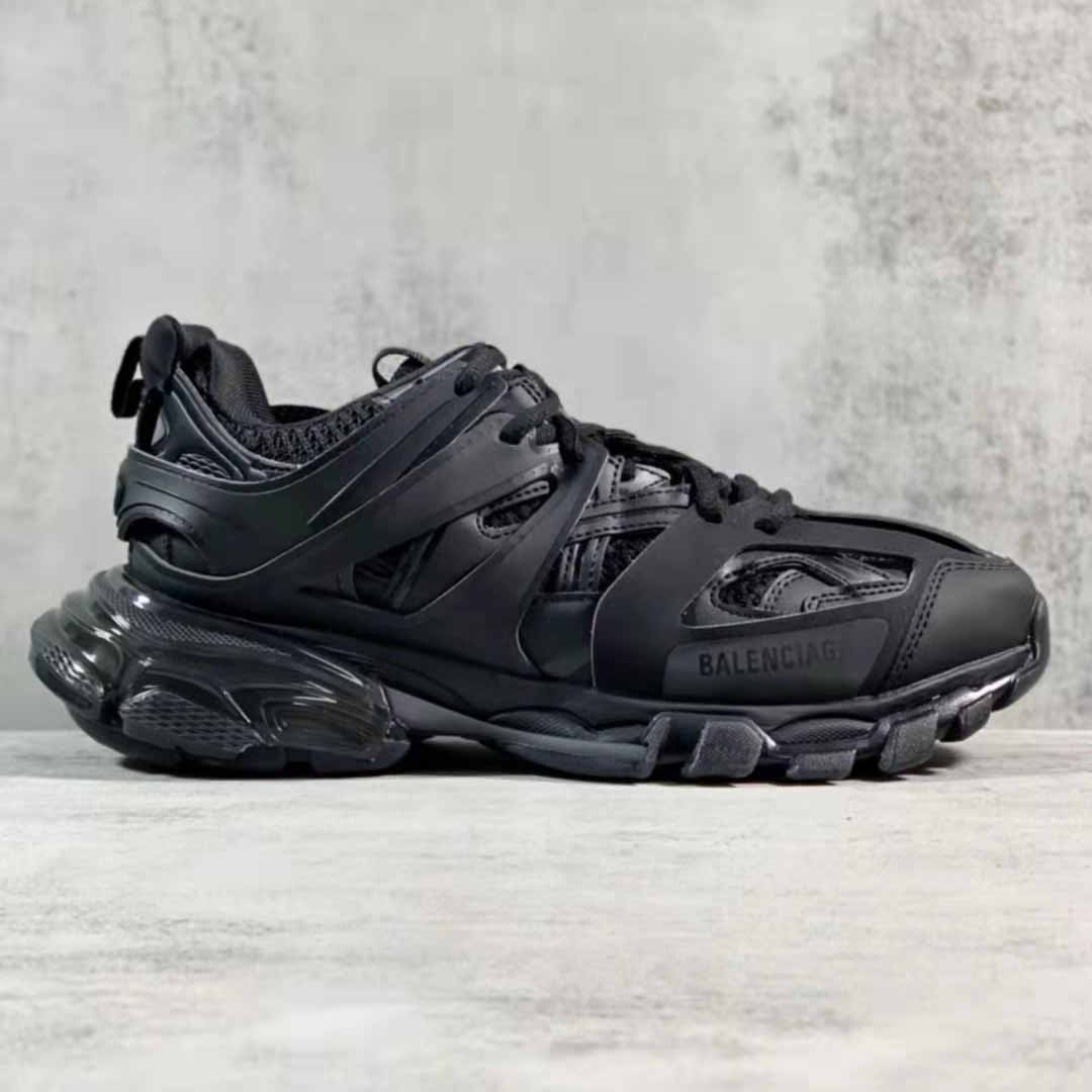 Balenciaga Men's Track Sneaker In Black - DesignerGu