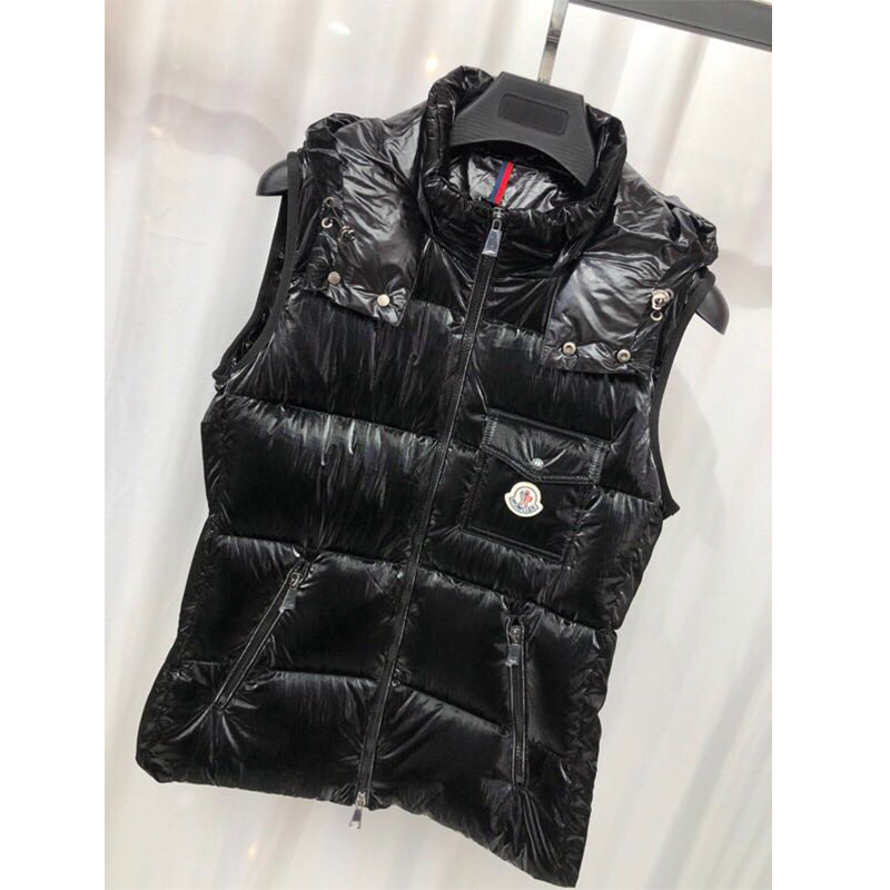 Moncler Diotis Vest In Black - DesignerGu