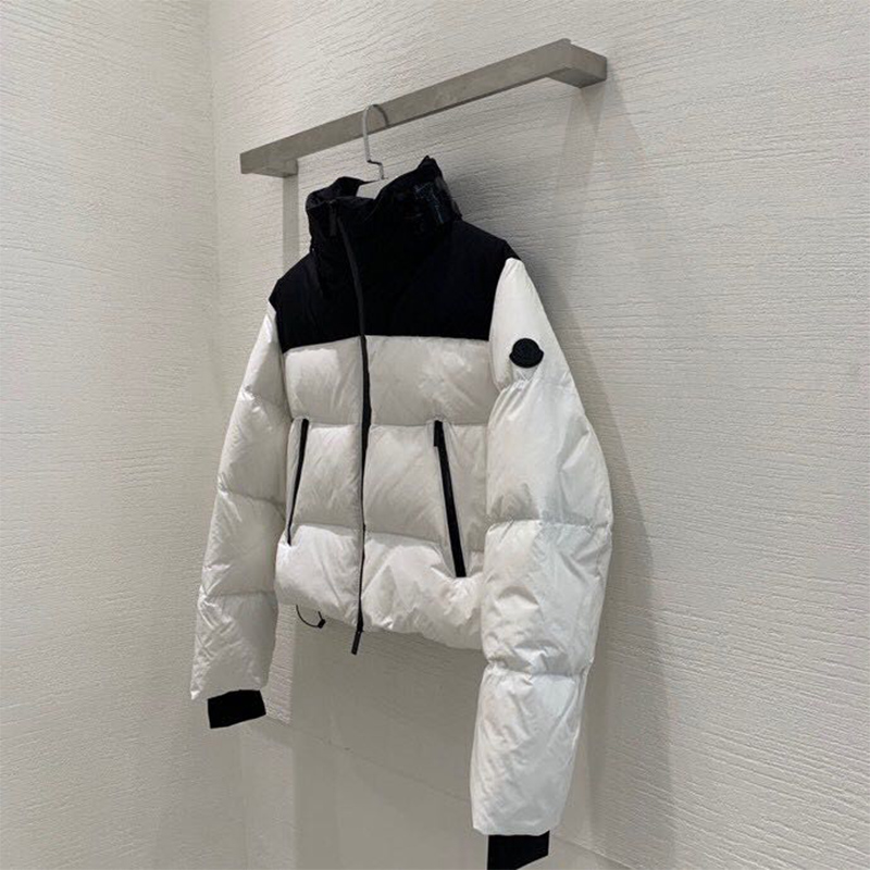 Moncler Jasione Short Down Jacket In White - DesignerGu